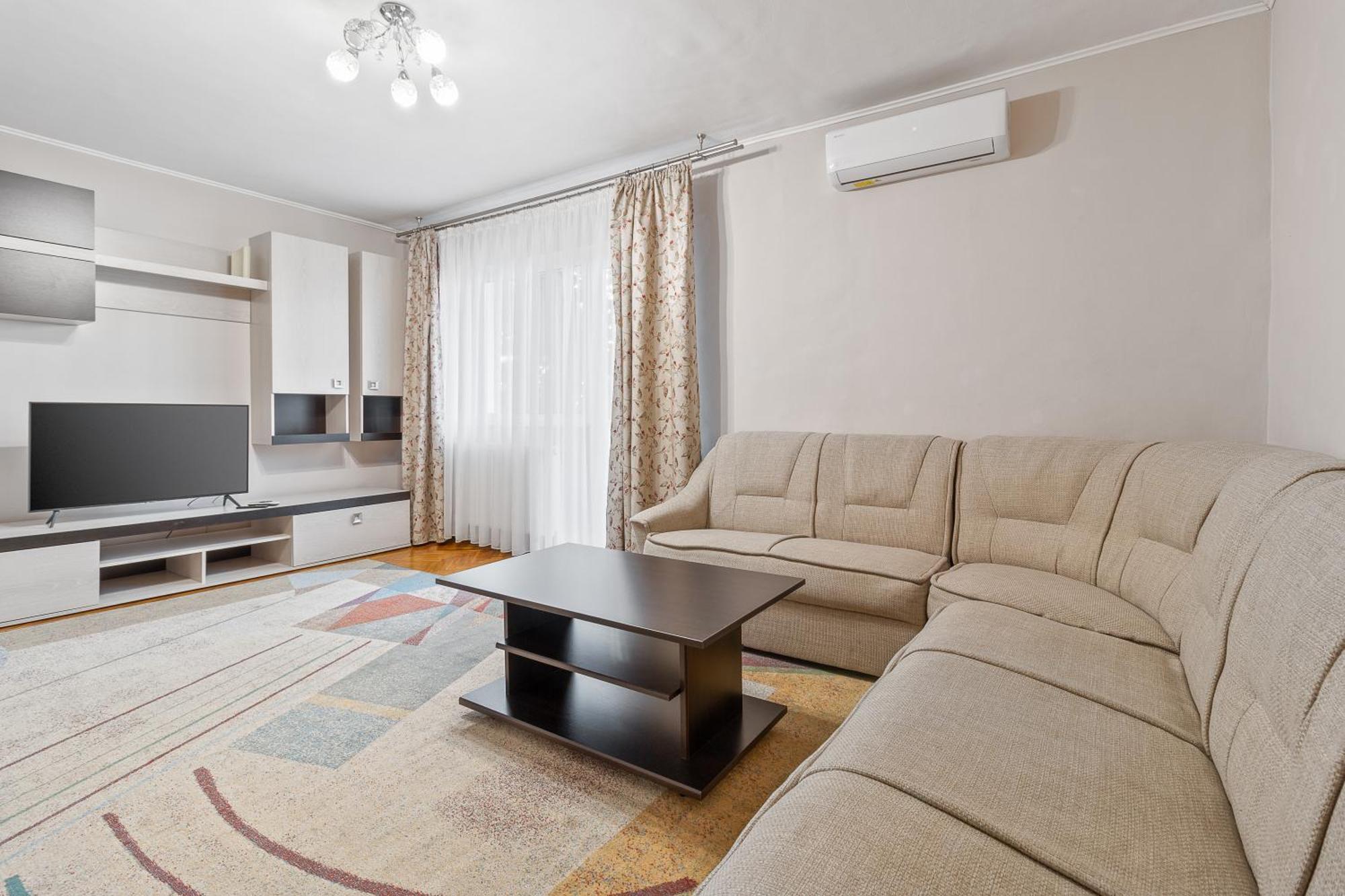 Apartament Helena Oradea Buitenkant foto