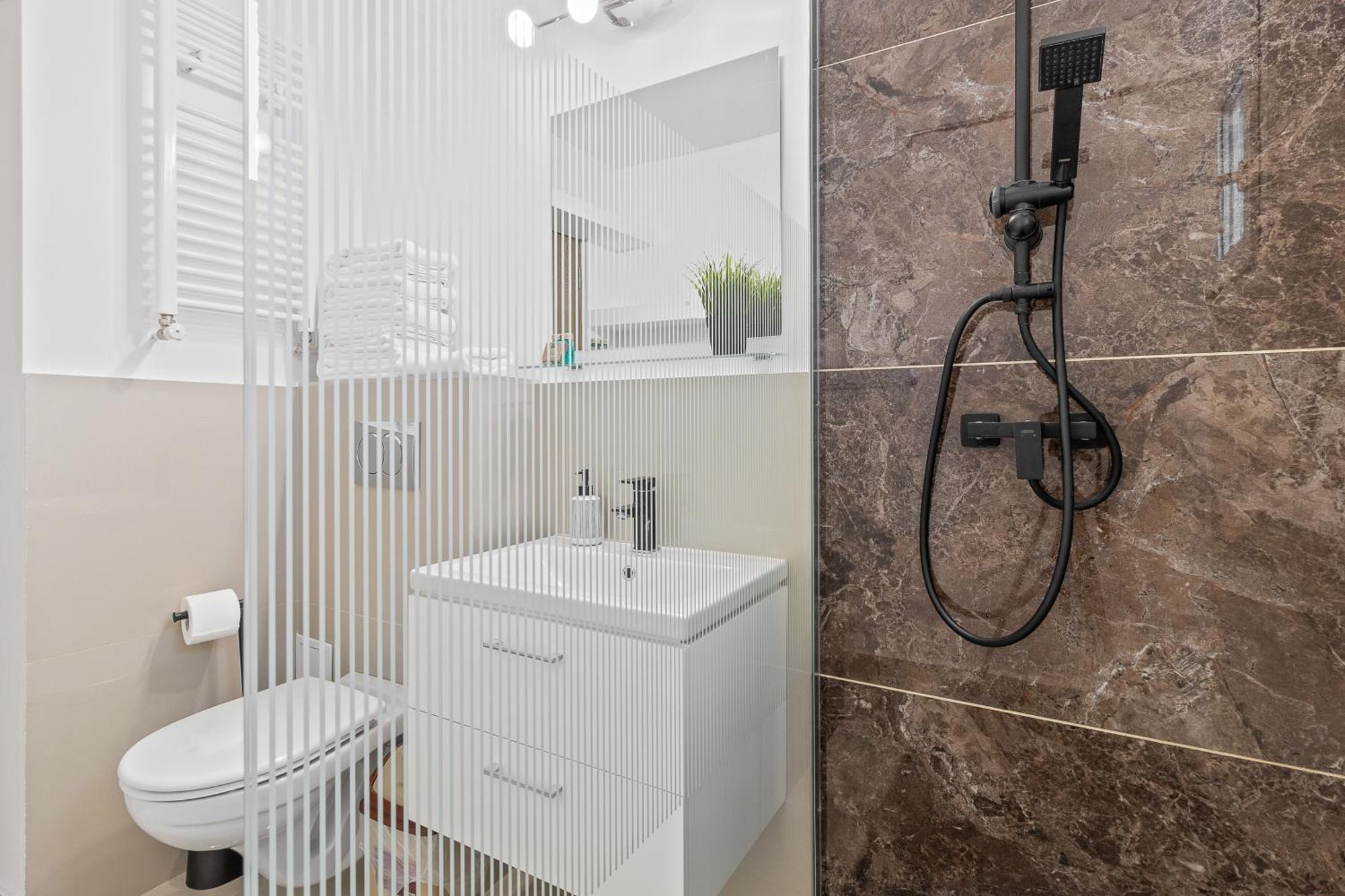 Apartament Helena Oradea Buitenkant foto